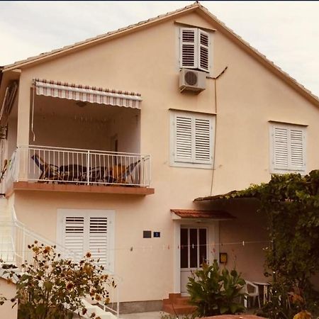 Anita Guest House Tivat Dış mekan fotoğraf
