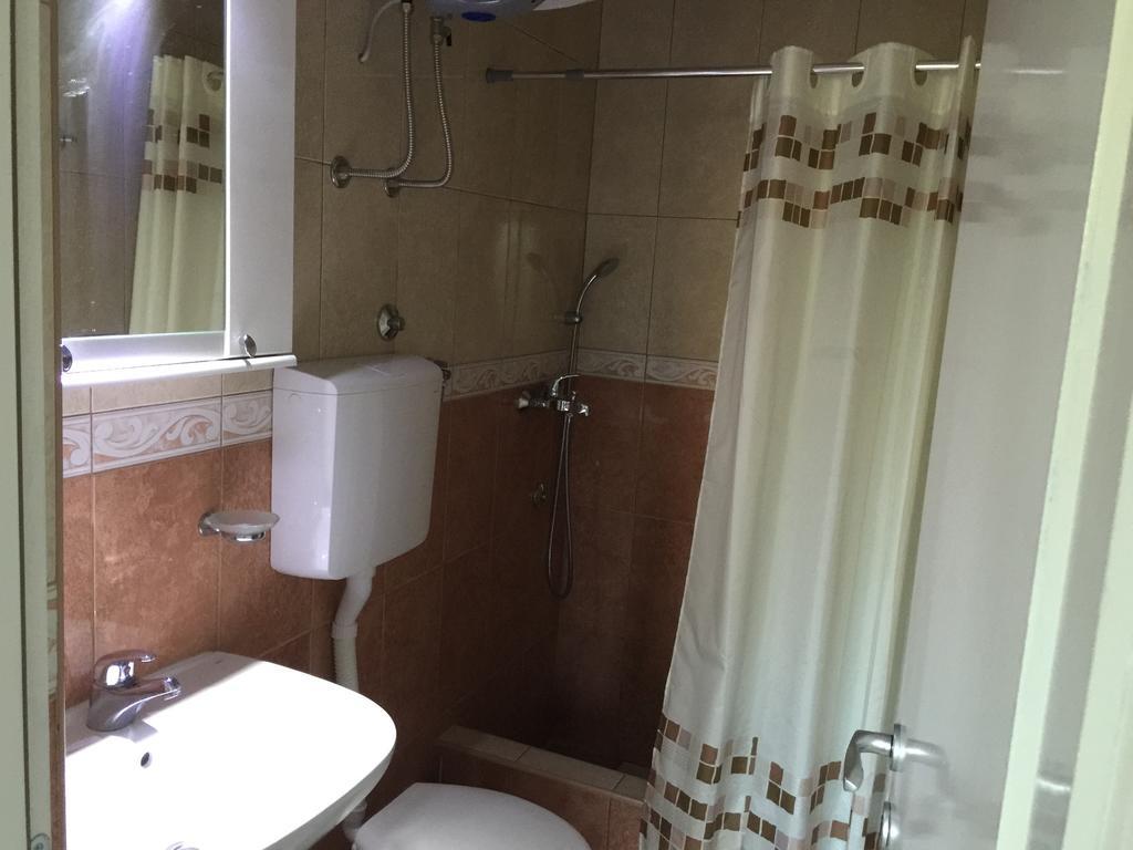 Anita Guest House Tivat Oda fotoğraf