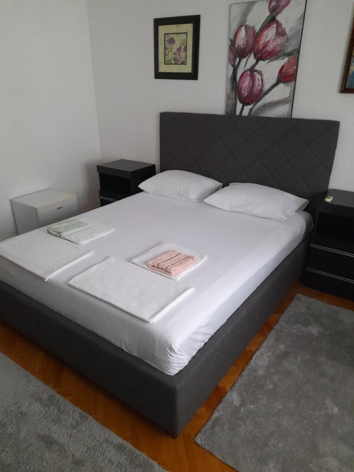 Anita Guest House Tivat Dış mekan fotoğraf