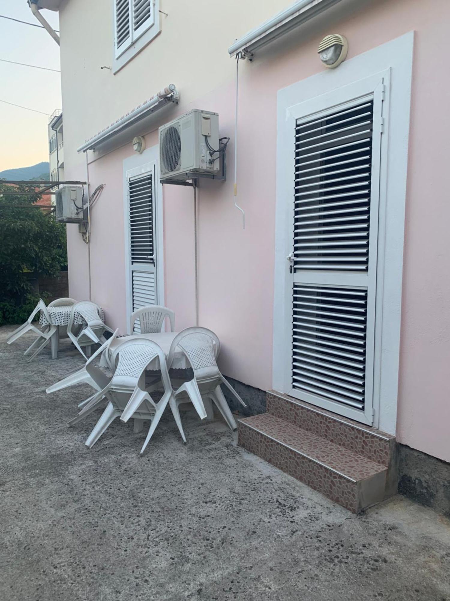 Anita Guest House Tivat Dış mekan fotoğraf