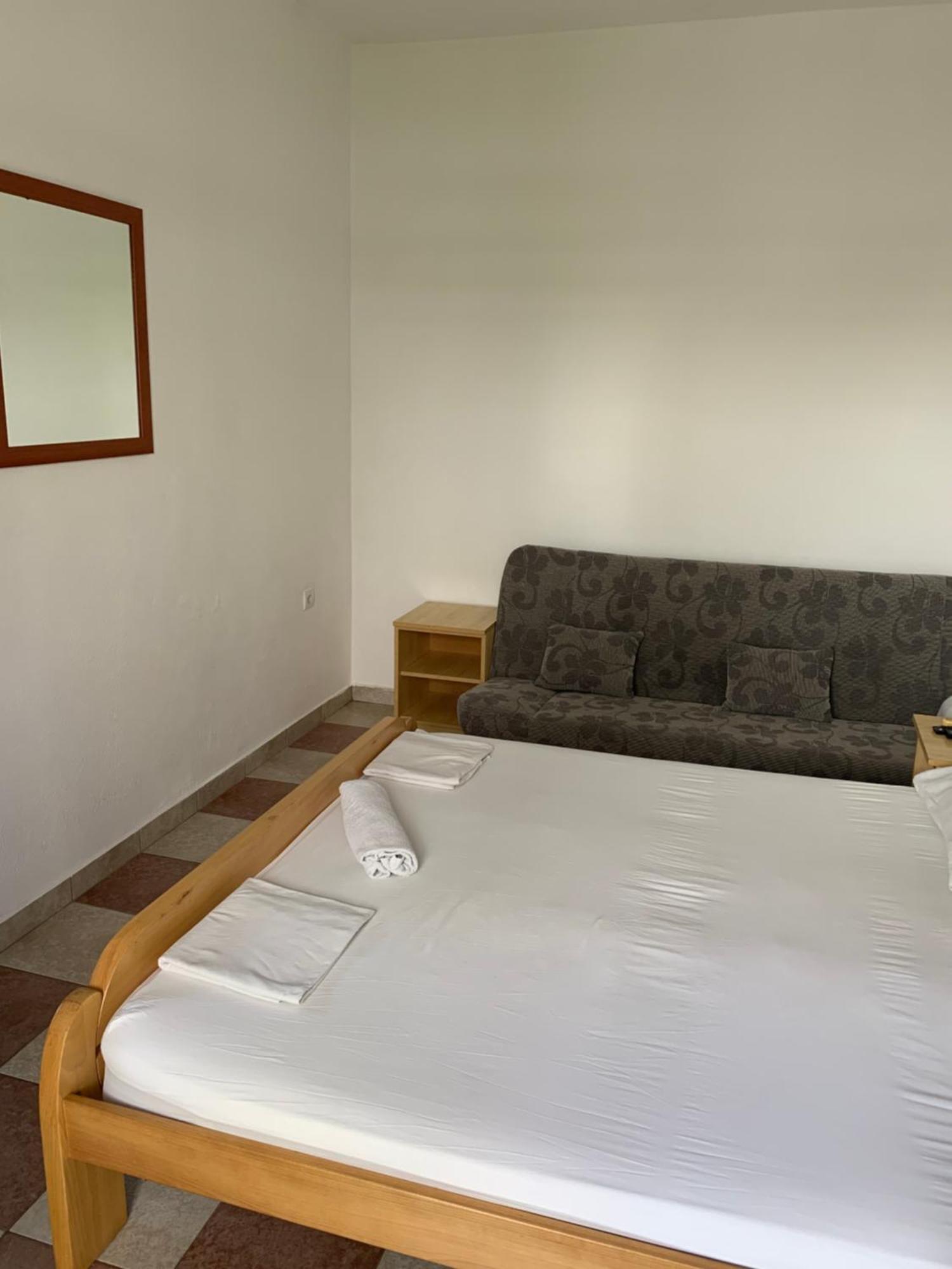 Anita Guest House Tivat Dış mekan fotoğraf