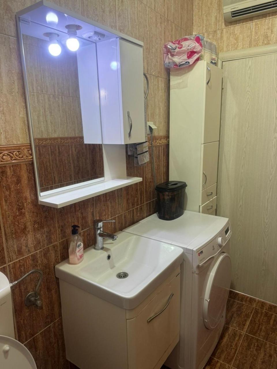 Anita Guest House Tivat Dış mekan fotoğraf